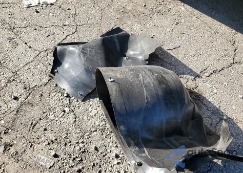 2025 Chevrolet Trax 2Rs from USA, damaged, VIN KL77LJEP5SC219617